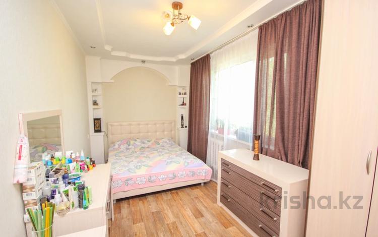 2-комнатная квартира, 46 м², 3/4 этаж, мкр №1 24 за 25 млн 〒 в Алматы, Ауэзовский р-н — фото 2
