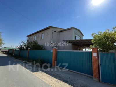 Отдельный дом · 6 комнат · 215.4 м² · 215.4 сот., 2 а микрорайон 43 — Калмукан калиева за 38 млн 〒 в Кульсары