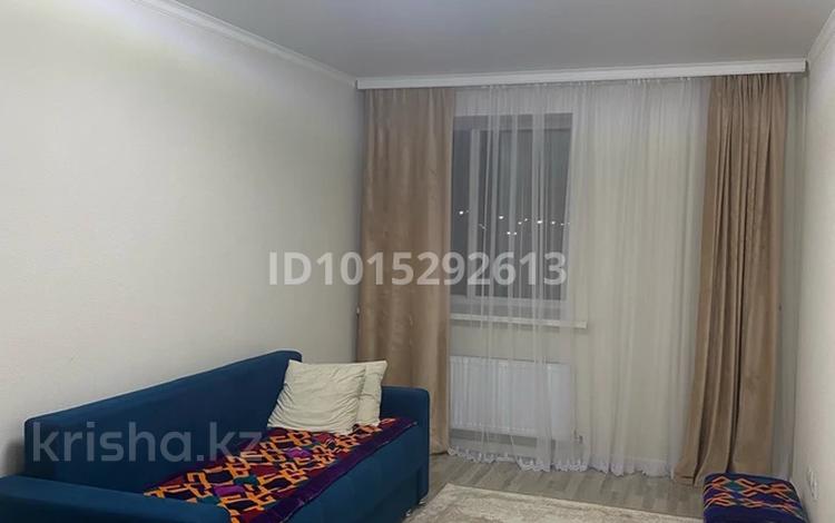 1 комната · 38 м² · 2/10 этаж, Тулебаева — Кошкарбаева за 50 000 ₸ в Астане, Алматы р-н — фото 2