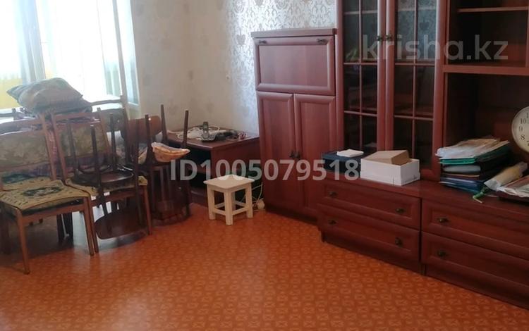 3-бөлмелі пәтер · 68 м² · 4/5 қабат, Жунисалиева 36, бағасы: 30 млн ₸ в Таразе — фото 2