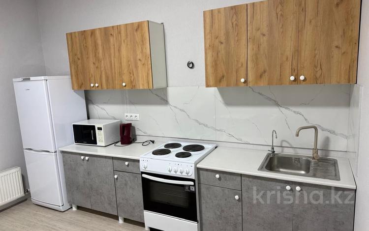 1-бөлмелі пәтер · 43 м² · 13/17 қабат, Сыгынак 22/1, бағасы: 350 000 ₸ в Астане, Сарыарка р-н — фото 2