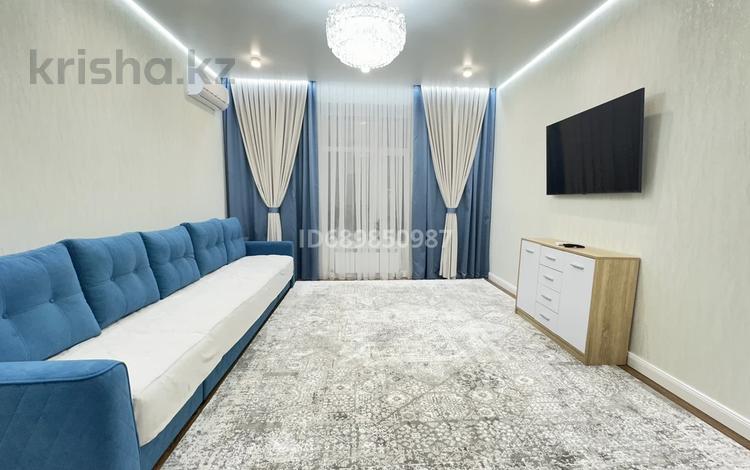 4-комнатная квартира, 117 м², 6/10 этаж, мкр Юго-Восток, Ашимова 17 за 72 млн 〒 в Караганде, Казыбек би р-н — фото 11