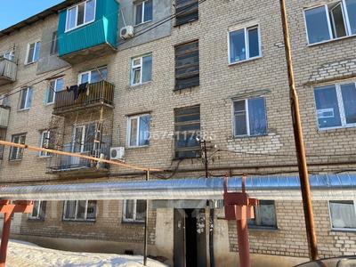 3-комнатная квартира, 54.4 м², 2/4 этаж, проспект Абая 177 за 13.5 млн 〒 в Уральске