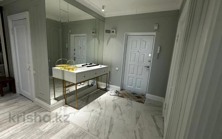 3-бөлмелі пәтер · 127 м² · 8/16 қабат, Кулманова 1 В, бағасы: 600 000 ₸ в Атырау — фото 3