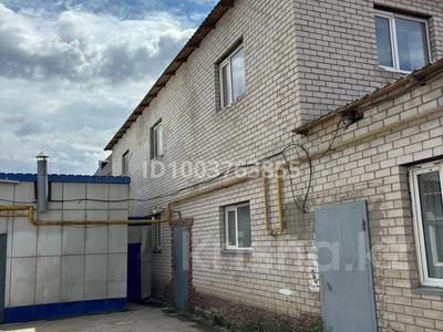 Офисы, склады · 450 м² за 500 000 〒 в Актобе, Старый город