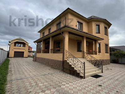 Отдельный дом · 7 комнат · 287 м² · 10 сот., мкр Старый Аэропорт, Еділ 30 за 180 млн ₸ в Уральске