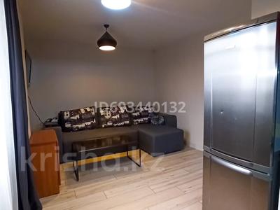 2-бөлмелі пәтер, 45 м², 10/10 қабат ай сайын, Роза Багланова 3, бағасы: 180 000 〒 в Астане, Нура р-н