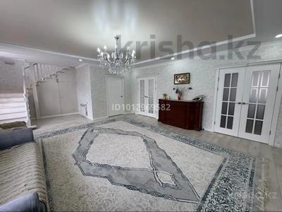 Часть дома · 6 комнат · 281.2 м² · 5.7 сот., мкр Сарыкамыс, Доспанбет жырау 11/2 за 1 млн ₸ в Атырау