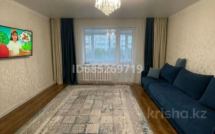 3-комнатная квартира · 74 м² · 3/5 этаж, Майкудук, Майкудук, мкр Голубые пруды 11 — Школы за 28.5 млн ₸ в Караганде, Алихана Бокейханова р-н — фото 2
