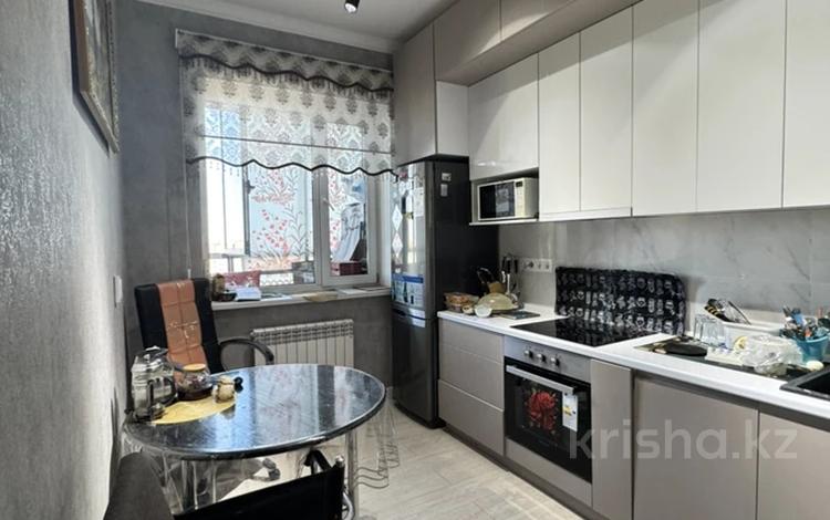 2-комнатная квартира · 54.7 м² · 11/20 этаж, мкр Юго-Восток, Камали Дюсембекова 44/2 за 26.5 млн ₸ в Караганде, Казыбек би р-н — фото 2
