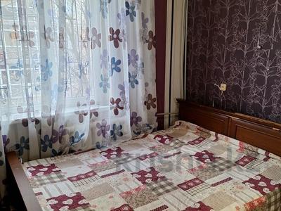 1-бөлмелі пәтер · 37 м² · 2/4 қабат, 11-шағынаудан — Уалиханова, бағасы: 8 500 ₸ в Шымкенте, Енбекшинский р-н