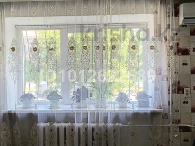 2-комнатная квартира · 40.8 м² · 1/3 этаж, Шакарима 167 — Жд вокзал за 15 млн ₸ в Семее