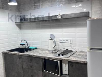 2-комнатная квартира · 47 м² · 2/4 этаж, Казбековой 8 — Уалиханова , Казбековой, Абая , Мира за 15 000 ₸ в Балхаше