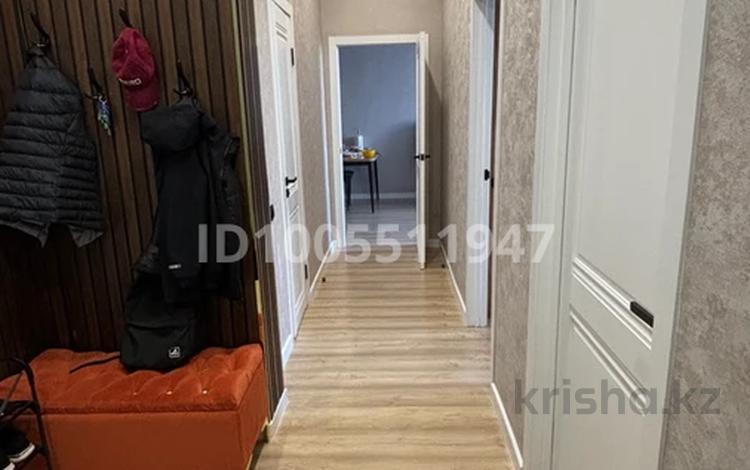 3-комнатная квартира · 62.8 м² · 2/17 этаж, Кайым Мухамедханов 12/3 за 49 млн ₸ в Астане, Нура р-н — фото 2