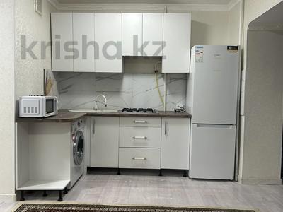 1-комнатная квартира · 36 м² · 9/10 этаж, 4-й мкр за 10 000 ₸ в Актау