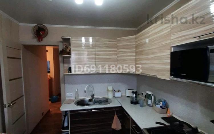 3-комнатная квартира · 59 м² · 4/5 этаж, Бочарникова за 13.5 млн ₸ в Алтае — фото 3
