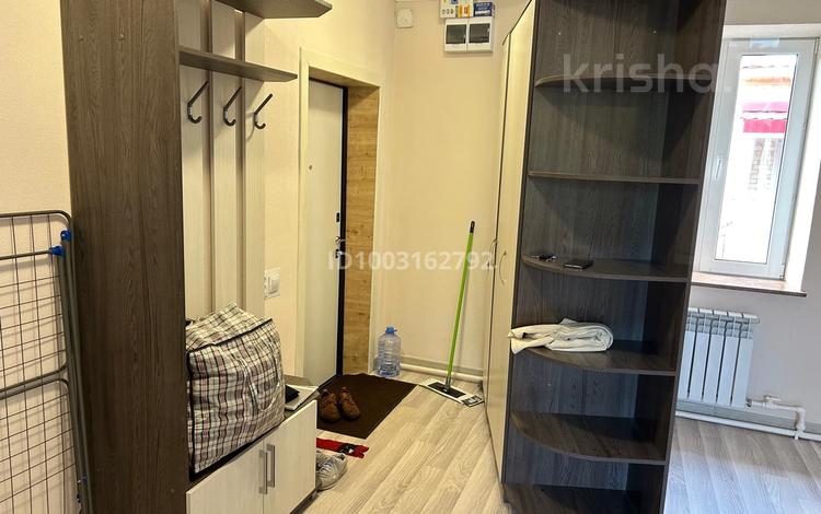 1-бөлмелі пәтер · 40 м² · 1/1 қабат, мкр Юго-Восток, Гапеева 8/4 — За супермаркет южный, бағасы: 130 000 〒 в Караганде, Казыбек би р-н — фото 2