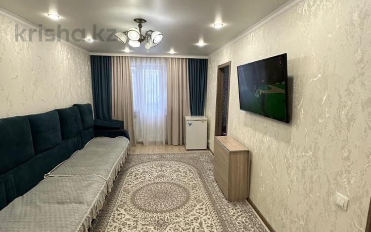 2-комнатная квартира · 45 м² · 3/5 этаж, мкр-н 7 за 10.5 млн 〒 в Темиртау — фото 2