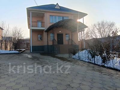 Отдельный дом • 5 комнат • 300 м² • 8 сот., Астаналық 175 за 100 млн 〒 в Жамбыле