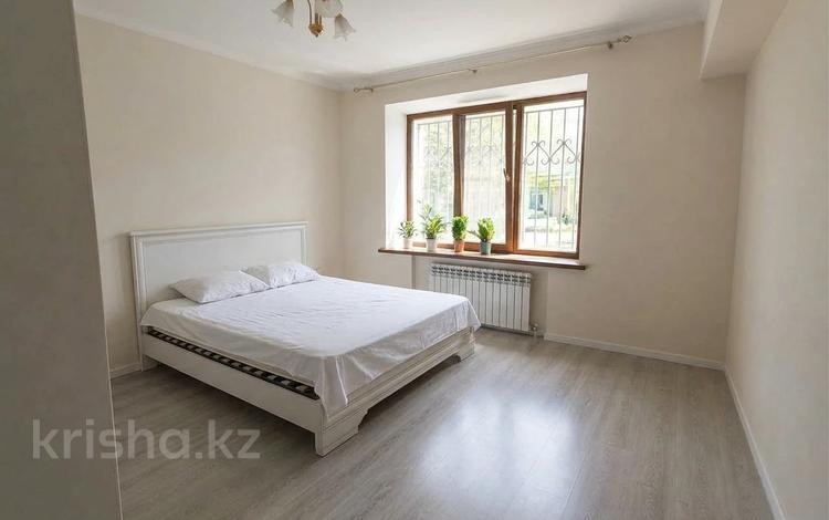 2-комнатная квартира · 61 м² · 4/5 этаж, Муратбаева — Кабанбай батыра за 48.5 млн ₸ в Алматы, Алмалинский р-н — фото 3