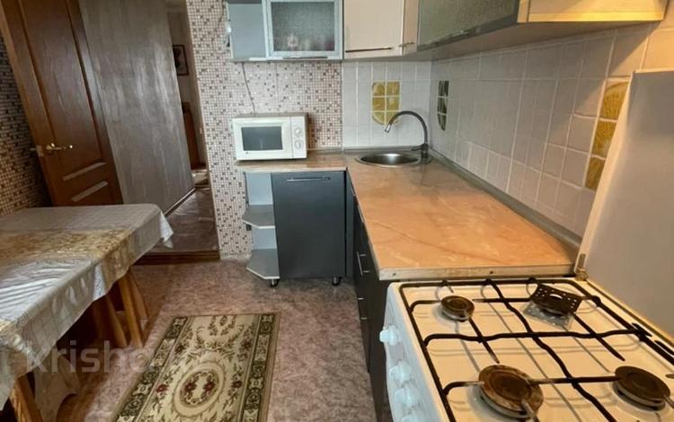 3-комнатная квартира · 64 м² · 4/5 этаж, Нефтеразведчиков за 13 млн ₸ в Актобе — фото 14