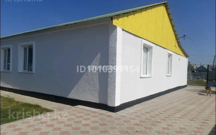 Жеке үй · 3 бөлме · 110 м² · 5.5 жүзд., Зачаганск пгт ш/а. 160, бағасы: 27 млн ₸ в Уральске, мкр. Зачаганск пгт — фото 2