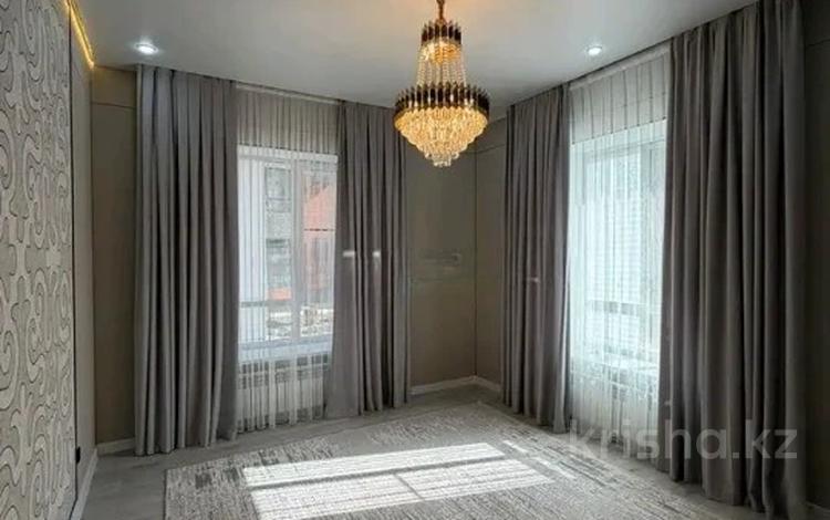 2-комнатная квартира · 57 м² · 1/5 этаж, мкр. Алтын орда за 27 млн ₸ в Актобе — фото 3