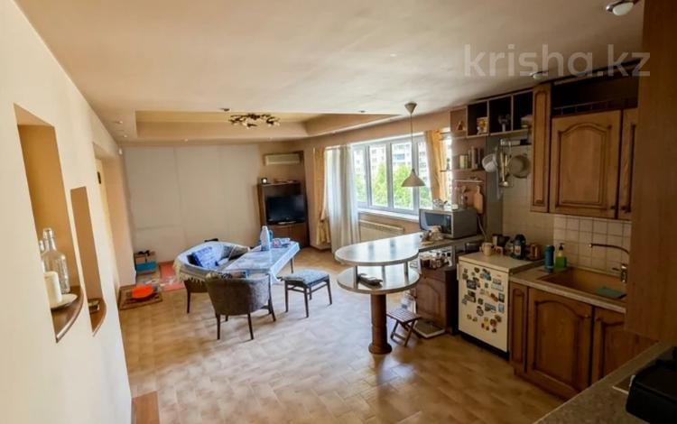 4-комнатная квартира · 130 м² · 5/5 этаж, Кабанбай Батыра 55 за 118 млн ₸ в Алматы, Медеуский р-н — фото 3