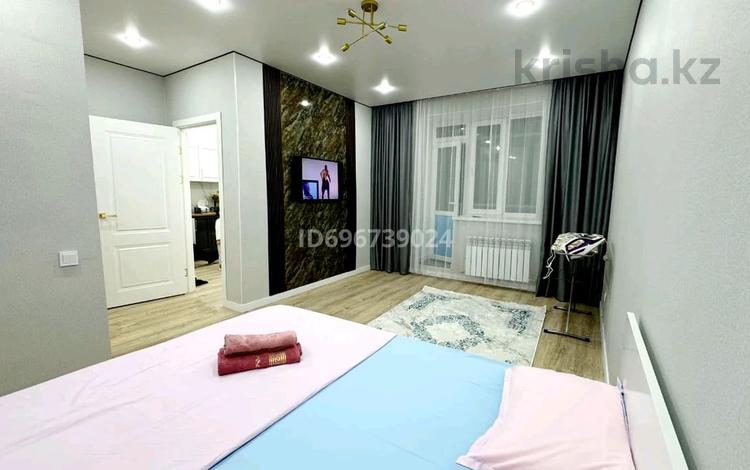 1-комнатная квартира · 40 м² · 4/12 этаж, Бухар жырау 32 — Мангилик Ел. Район триумфальной арки за 10 000 〒 в Астане, Есильский р-н — фото 10