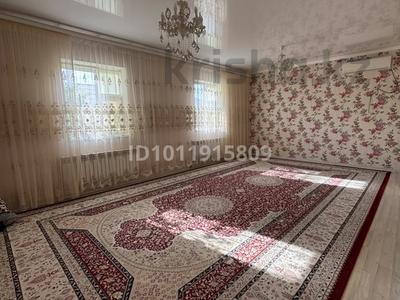 Отдельный дом · 5 комнат · 175.5 м² · 10 сот., ул. Байшешек 19 за 30 млн ₸ в Жанаозен