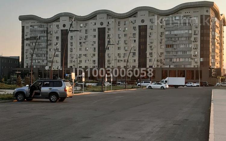 2-бөлмелі пәтер · 72 м² · 9/9 қабат, мкр Сары Арка 40, бағасы: 31 млн ₸ в Атырау — фото 2