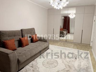 1-бөлмелі пәтер · 46.5 м² · 8/9 қабат, мкр. Алтын орда, Мкр. Батыс-2 1Г, бағасы: 21.5 млн ₸ в Актобе