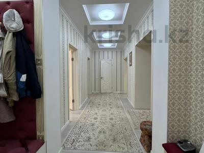 4-бөлмелі пәтер · 141.6 м² · 4/9 қабат, мкр. Алтын орда, Мангилик Ел, бағасы: 56 млн ₸ в Актобе