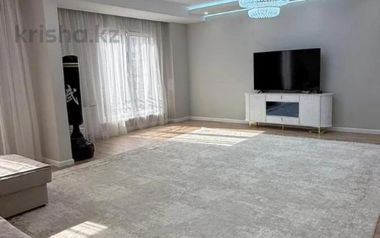 3-комнатная квартира · 138 м² · 5/7 этаж, мкр. Мирас 157 за 146.9 млн ₸ в Алматы, Бостандыкский р-н — фото 9