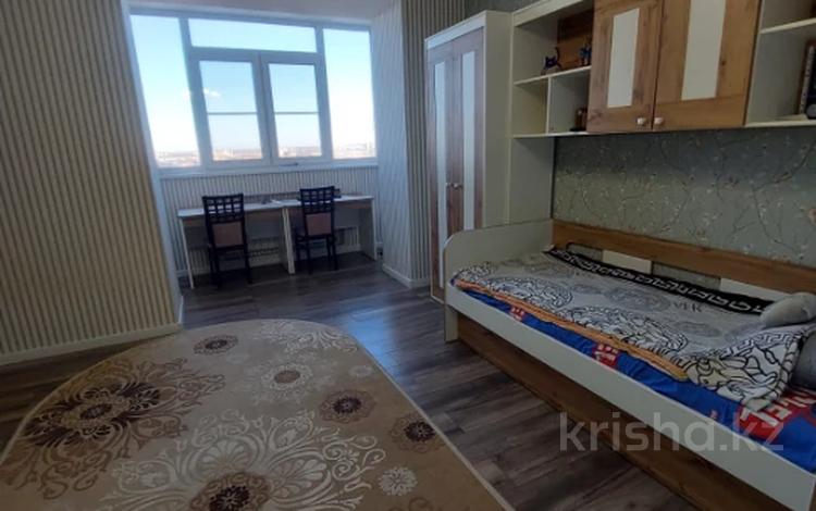 3-комнатная квартира · 108 м² · 8/10 этаж, Новый город, Газизы Жубановой за 43.5 млн ₸ в Актобе — фото 2