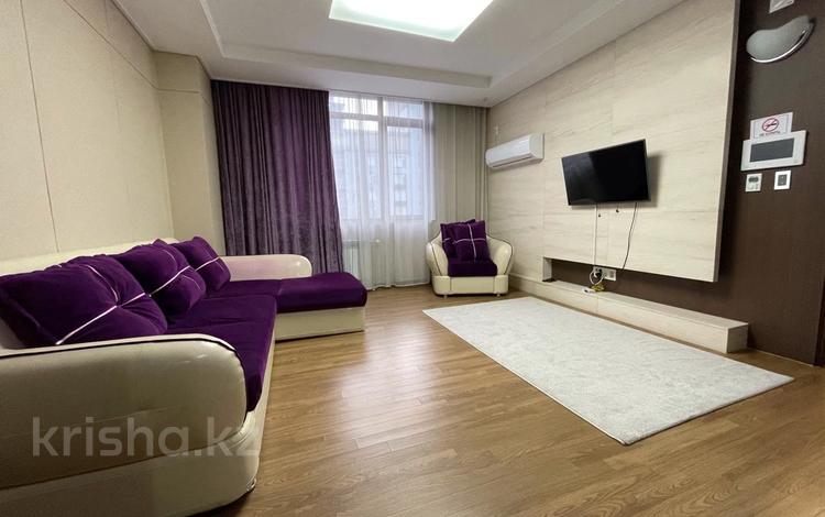 2-бөлмелі пәтер, 80 м², 15/28 қабат сағатына, Кошкарбаева 10/1 — Тауелсиздик, бағасы: 4 000 〒 в Астане — фото 2