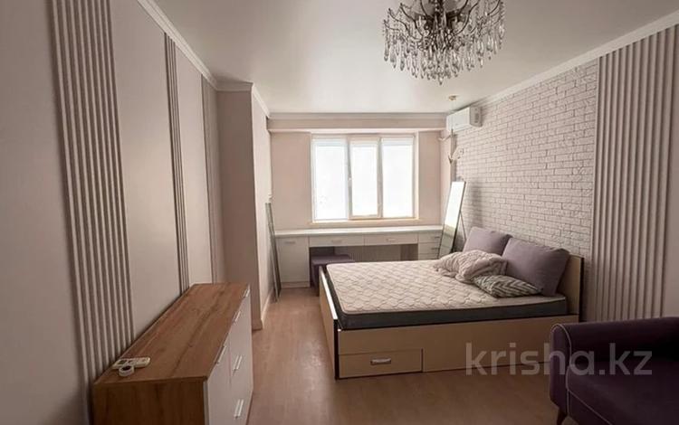 2-бөлмелі пәтер · 62 м² · 10/12 қабат, Рыскулбекова, бағасы: 350 000 ₸ в Алматы, Бостандыкский р-н — фото 18