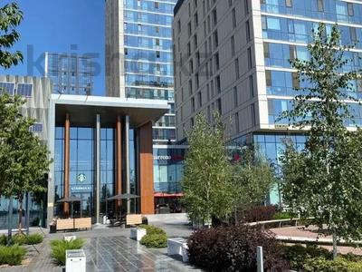 4-комнатная квартира · 205 м² · 10/19 этаж, Сыганак — ТЦ Хан Шатыр за 180 млн 〒 в Астане, Есильский р-н