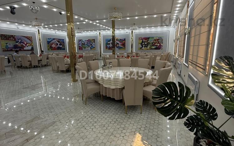 Кафе / гостиница / банкетный зал · 700 м² за 180 млн ₸ в Чундже — фото 2