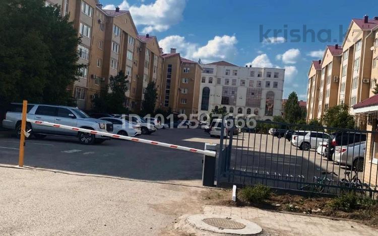 2-бөлмелі пәтер · 100 м² · 4/5 қабат, мкр. Алтын орда 9к, бағасы: 300 000 ₸ в Актобе — фото 7