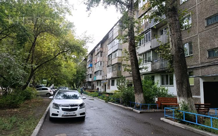 2-бөлмелі пәтер · 50 м² · 4/5 қабат, 23-шағынаудан, Пришахтинск, 23й микрорайон, бағасы: 11.8 млн ₸ в Караганде, Алихана Бокейханова р-н — фото 2