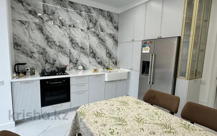 3-комнатная квартира · 95 м² · 3/5 этаж, мкр. Алтын орда, Мангилик Ел за 53 млн ₸ в Актобе — фото 2