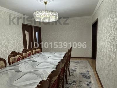 5-бөлмелі пәтер · 96 м² · 4/5 қабат, ракишева 13А — раеишева желтоксан, бағасы: 32 млн ₸ в Талдыкоргане, мкр Жастар