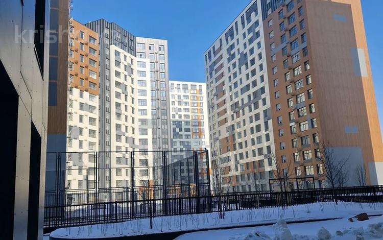 1-комнатная квартира, 34 м², 2/17 этаж, Туран 52/5 — Кабанбай батыра