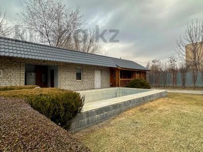 Отдельный дом · 8 комнат · 300 м² · 10 сот., Гагарина 109 за 130 млн ₸ в Талдыкоргане