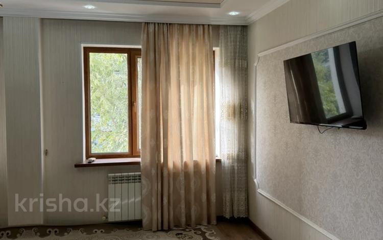 2-комнатная квартира · 74 м² · 3/5 этаж, мкр Нурсат 93 — Школа 80 за 150 000 ₸ в Шымкенте, Каратауский р-н — фото 2