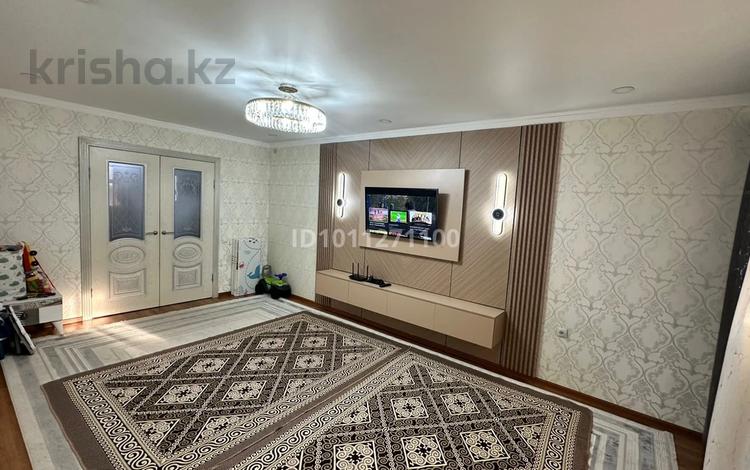 3-бөлмелі пәтер · 87 м² · 7/10 қабат, Набережная 84, бағасы: 26 млн ₸ в Актобе, мкр. Курмыш — фото 5