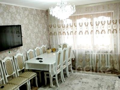 2-комнатная квартира, 48.5 м², 5/5 этаж, Молдагуловой за 12 млн 〒 в Уральске