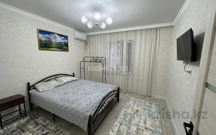 1-комнатная квартира, 32 м², 1/5 этаж, Казыбаева за 26 млн 〒 в Алматы, Жетысуский р-н — фото 2