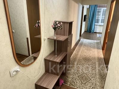 3-комнатная квартира, 70 м², 2/5 этаж помесячно, мкр Орбита-1 36 за 350 000 〒 в Алматы, Бостандыкский р-н